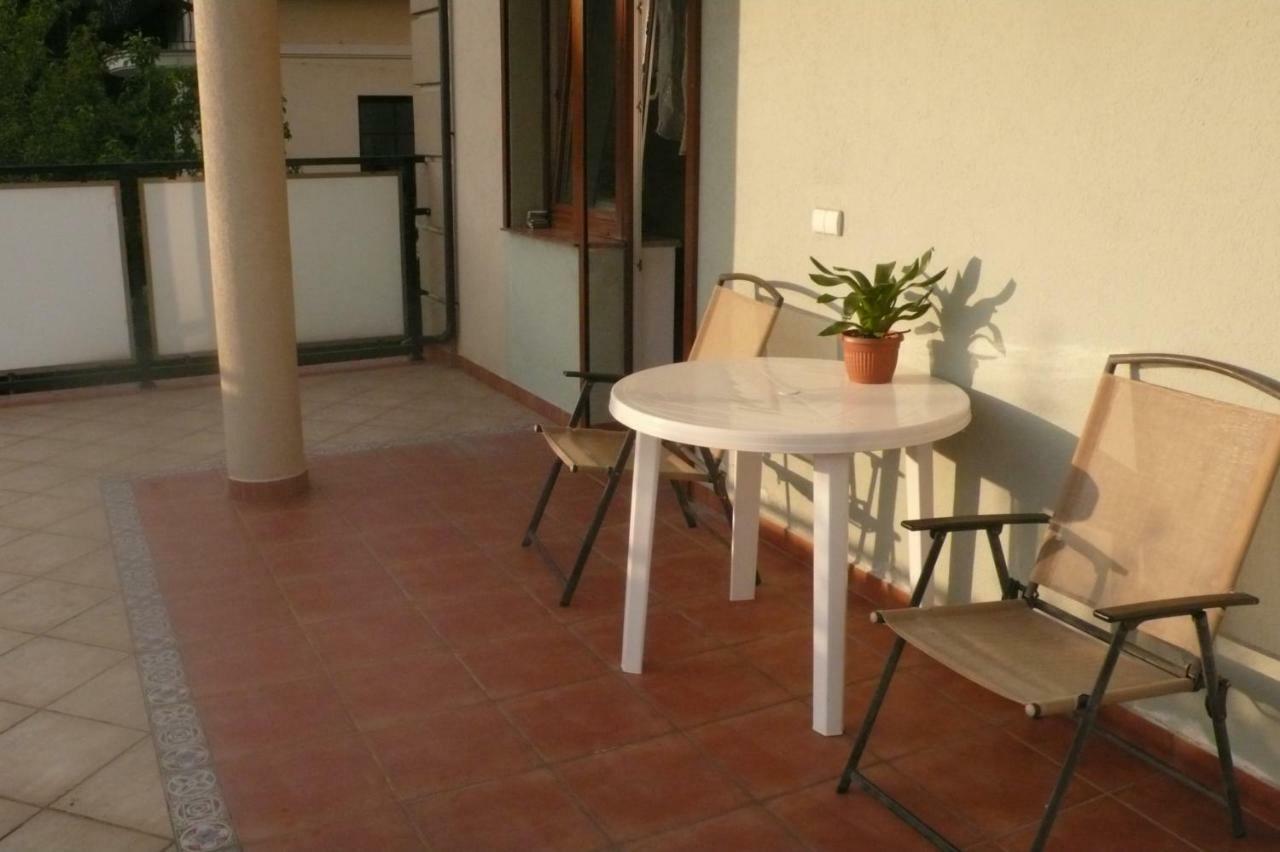 Stary Toruń Banana Apartment מראה חיצוני תמונה